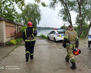 В столичном озере нашли труп