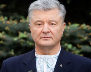 Порошенко нагадав Зеленському, що пора показати чітку позицію по "справі моряків" у Міжнародному арбітражі