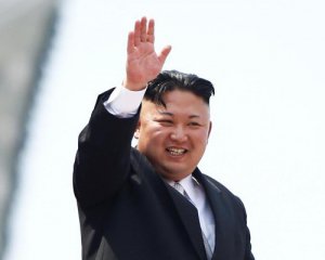Ким Чен Ын впервые за три недели появился на публике и выступил с агрессивными заявлениями