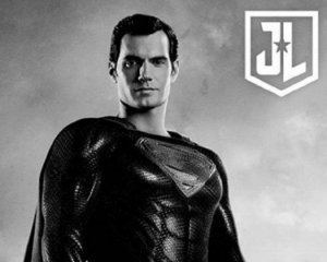 Супермен возвращается: Генри Кавилл ведет переговоры с DC