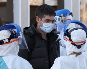 У ВООЗ попереджають про потужніші спалахи коронавірусу