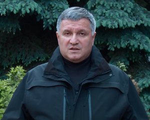 &quot;Бандиты сядут в тюрьму&quot; - Аваков записал видеообращение