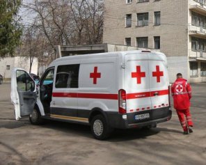 Новий спалах коронавіруса в гуртожитку: один мешканець помер в лікарні