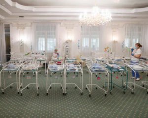 Скандал з сурогатним материнством: аргентинські батьки хочуть забрати немовлят з України