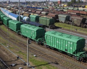В Укрзалізниці показали новий договір на перевезення вантажів