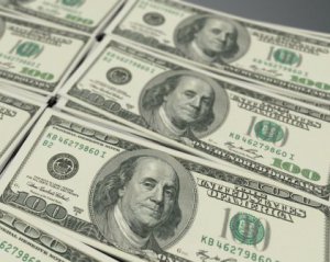 Долар змінив тенденцію: аналітик спрогнозував курс валют на тиждень
