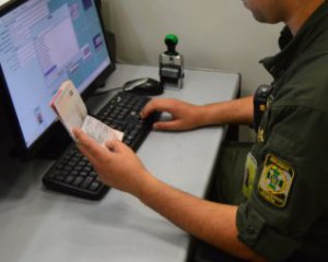 Українці не можуть перетинати кордон за допомогою додатку "Дія"
