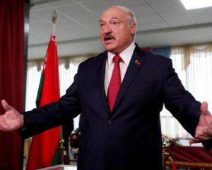 Президент Беларуси отправил в отставку Совет министров