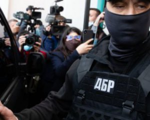 Адвокаты Порошенко пожаловались в суд на бездействие Венедиктовой