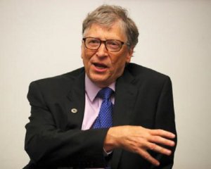 Гейтс прокоментував чутки про вакцину та чипування