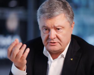 У Порошенка збирають підписи за відставку уряду