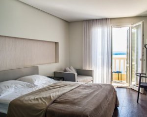 Курортний сезон не вдався: готелі майже не заповнені