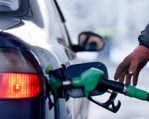 Компания BMW поможет превратить углекислый газ в бензин