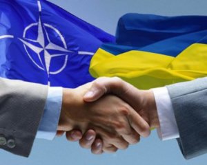 Украина получила статус Партнера расширенных возможностей НАТО