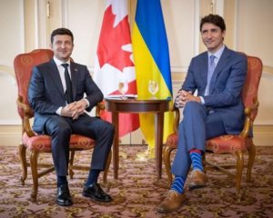 Зеленський і Трюдо  обговорили спрощення візового режиму з Канадою
