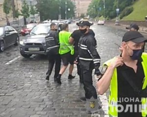 На акції під Кабміном травмували двох поліцейських