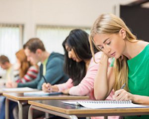 Уряд пояснив, як повертатиме кошти за пробне ЗНО