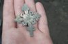 Хрестики і прикраси - показали знахідки, виявлені на місці зруйнованої церкви