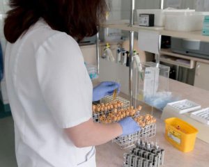 В Украине антирекорд по коронавирусу