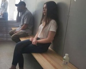 Зайцева заплатила потерпілим по 31 грн компенсації