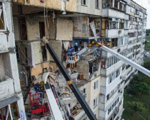 Взрыв на Позняках Киев выделил деньги пострадавшим и готов оплатить по пол-квартиры