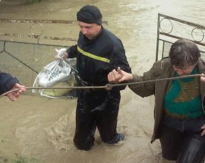 Наводнения: Украина попросила помощи у НАТО