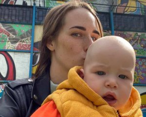 Били чоловік і свекруха: мати викраденого в Києві малюка розповіла подробиці сімейного життя