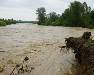 Назвали главные причины масштабного наводнения в Западной Украине