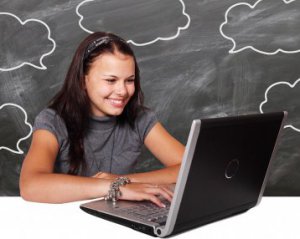 Киев может продолжить онлайн-обучение в школах