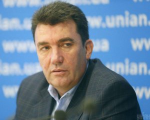 После &quot;пленок Деркача&quot; секретарь СНБО заявил об информационной агрессии России внутри Украины