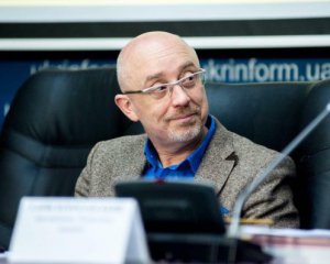 У Зеленського хочуть залучити до мирних переговорів США та Велику Британію