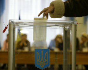Кличко та Пальчевський виходять до другого туру на виборах мера Києва - опитування