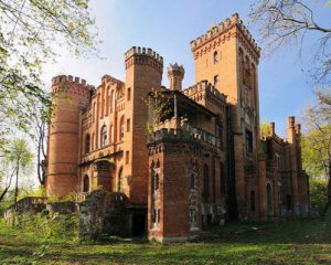 У закинутому замку створять музей українського війська