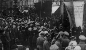 Недовольные решением властей военные подняли восстание