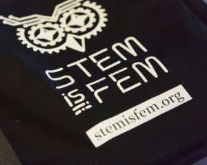 Спикеры STEM is FEM рассказали украинским школьницам об обучении за рубежом