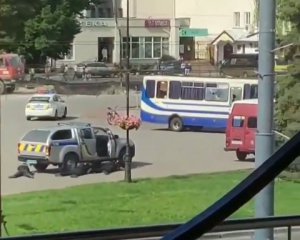 Звільнили трьох заручників луцького терориста