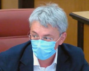 Міністр культури Ткаченко повідомив про коронавірус серед підлеглих