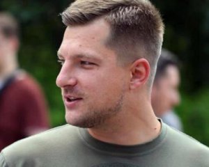 Справа про зеленку на нардепові з ОПЗЖ: ветерана взяли на поруки Порошенко і його депутати