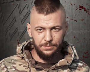 Боец полка &quot;Азов&quot; умер после жестокого избиения