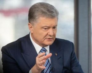 &quot;Україні знадобилось тисячу років, щоб отримати власну церкву&quot; - Порошенко у день Хрещення Русі-України