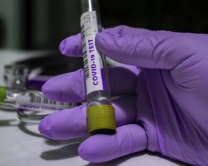 Понад тисяча хворих та 20 смертей: кількість нових випадків коронавірусу стрімко зростає