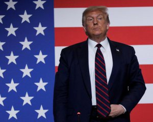 Трампу відмовили в перенесенні виборів. Американці підтримують голосування поштою