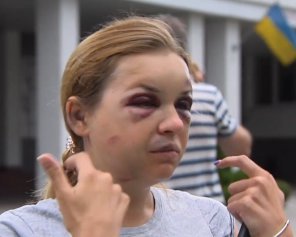 Побиття та спроба зґвалтування в поїзді: як відреагували в Укрзалізниці