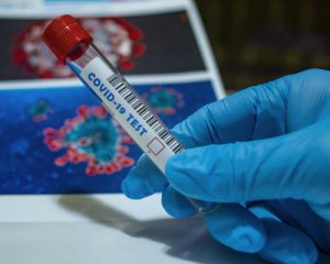 Плюс 1271 за сутки: Украина установила новый рекорд по количеству больных коронавирусом