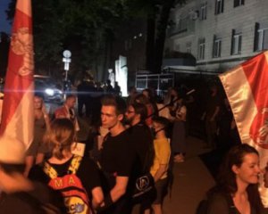 Протесты в Белоруссии: задержаны более 100 активистов, 1 погиб, 4 в реанимации, участники акций начали расходиться