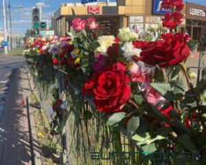 У Мінську силовики розігнали людей, які прийшли покласти квіти на місце загибелі активіста