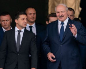 Зеленский призвал Лукашенко воздержаться от насилия