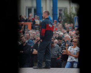 Рабочие Минского автомобильного завода начали забастовку