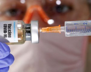 Зеленського зацікавила ізраїльська вакцина від коронавірусу