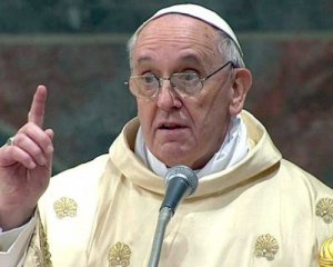 Папа Римский призывает к отказу от насилия в Беларуси